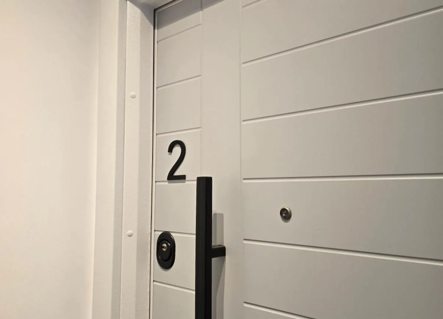 Azure 2-Apartments Stay Τίρανα